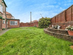 Photo 11- click for photo gallery